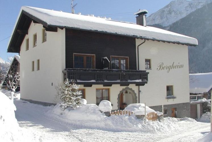 Appartements Bergheim Pettneu am Arlberg Esterno foto